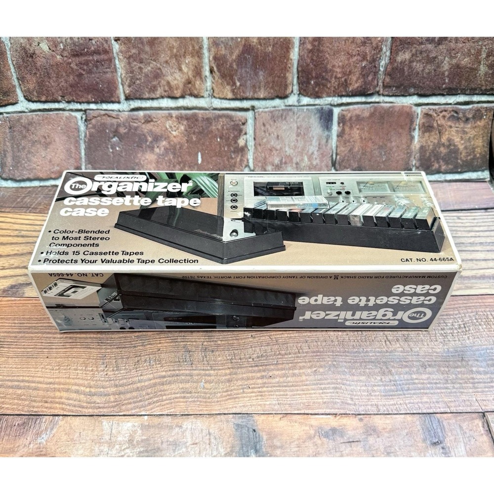 RadioShack Realistic The Organizer Cassette Tape Case Holds 15 Vintage Retro